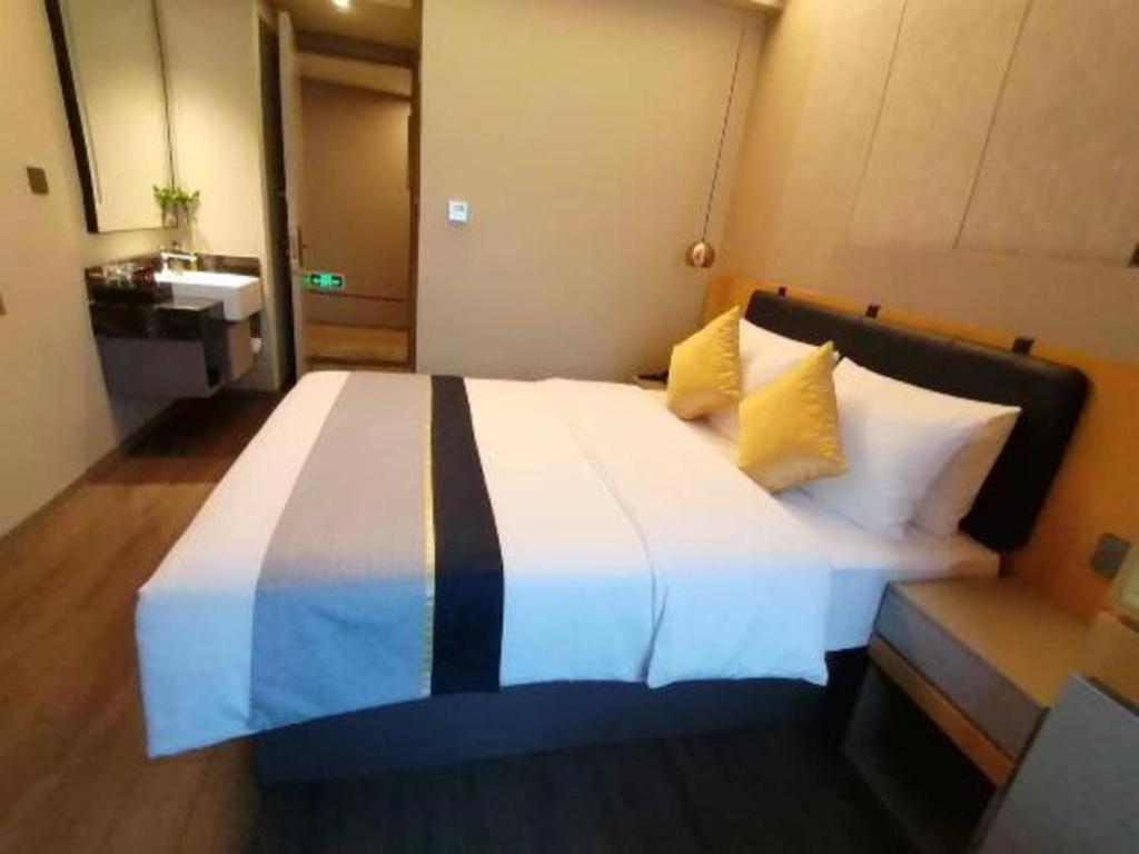 Home Inn Kunming Baita Road Eksteriør billede